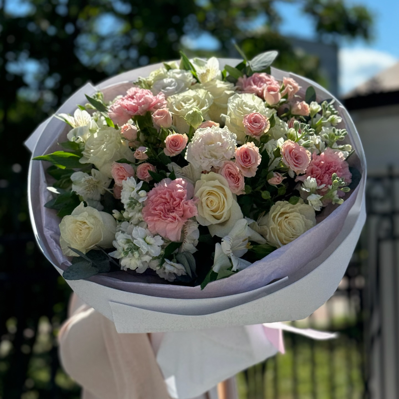 Букет «Живи здесь и сейчас»