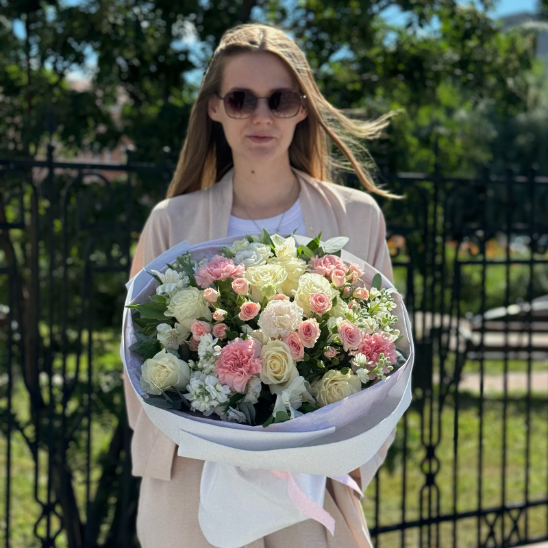 Букет «Живи здесь и сейчас»