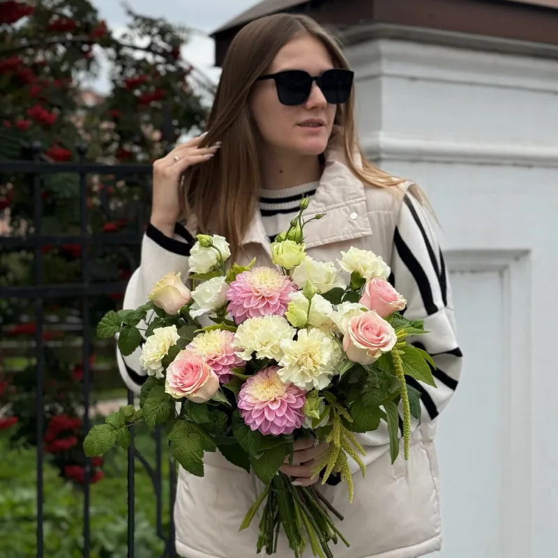 Букет «Фейерверк чувств»
