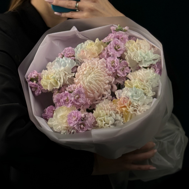Сборный букет с маттиолой «Тысяча снов»