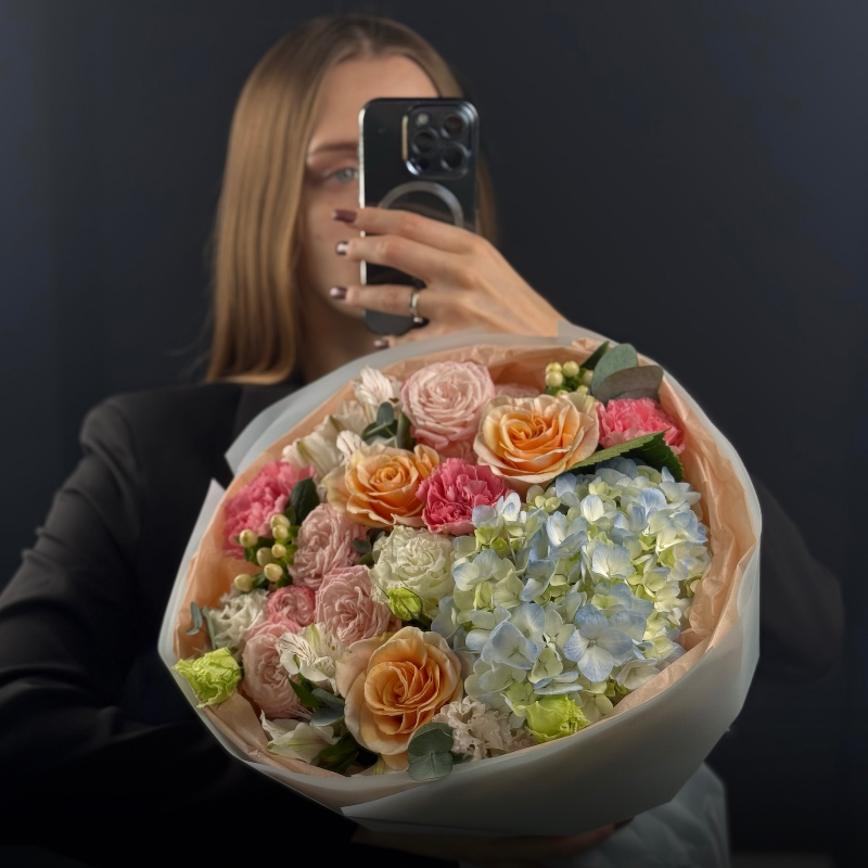 Букет из цветов «Моей сердечной»