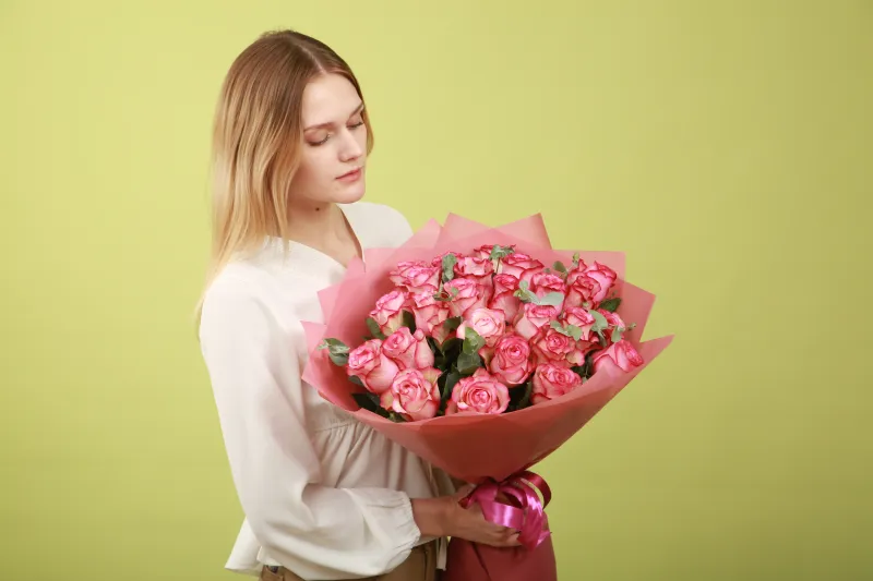 Монобукет «25 розовых роз»