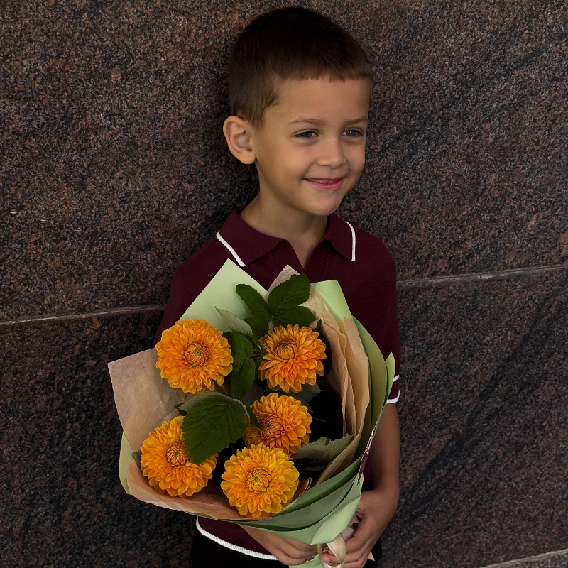 Первому учителю